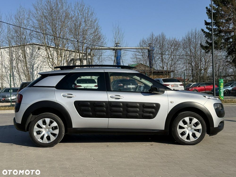 Citroën C4 Cactus - 11