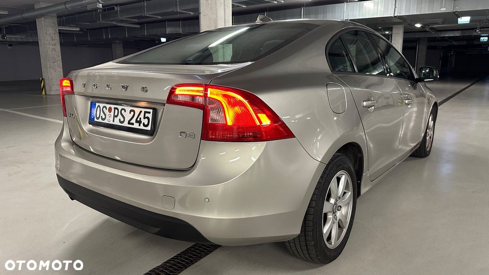 Volvo S60 - 10