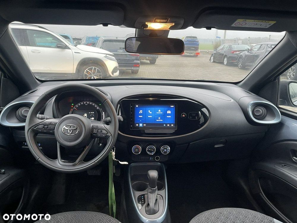Toyota Aygo X 1.0 VVT-i Selection CVT - 7