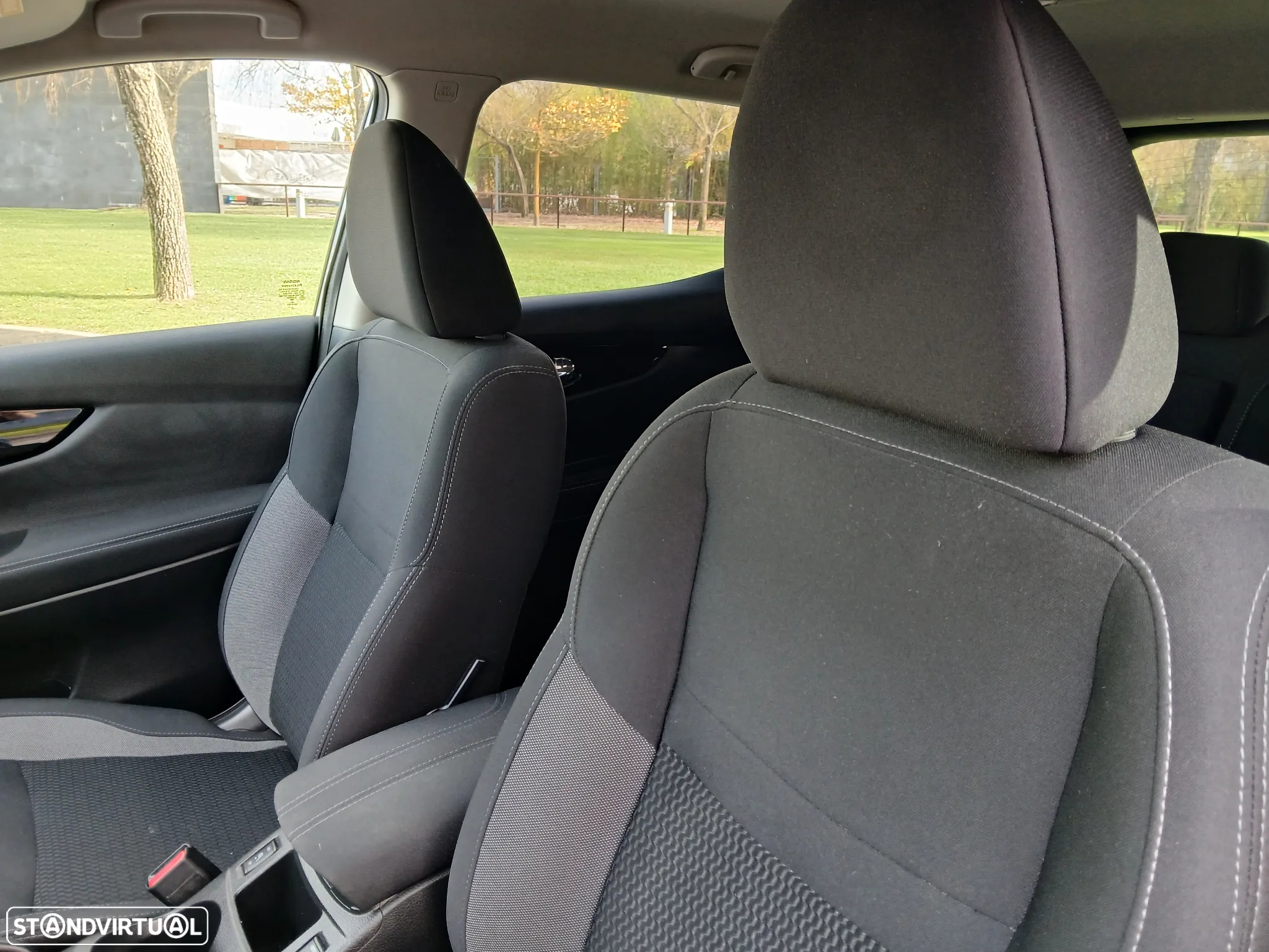 Nissan Qashqai 1.5 dCi N-Connecta - 15