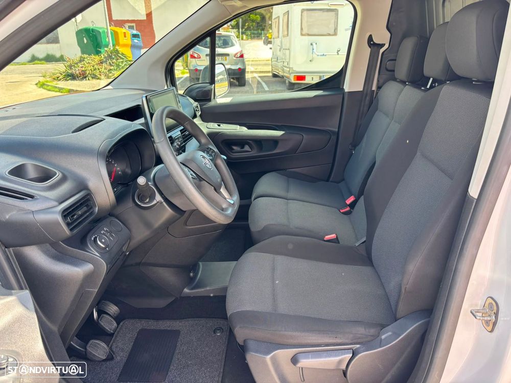 Opel Combo 1.5 CDTi 102cv L1 H1 ENJOY - AC - IVA DEDUTÍVEL - 26