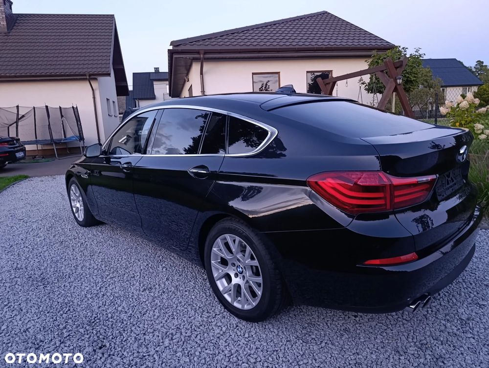 BMW 5GT - 10
