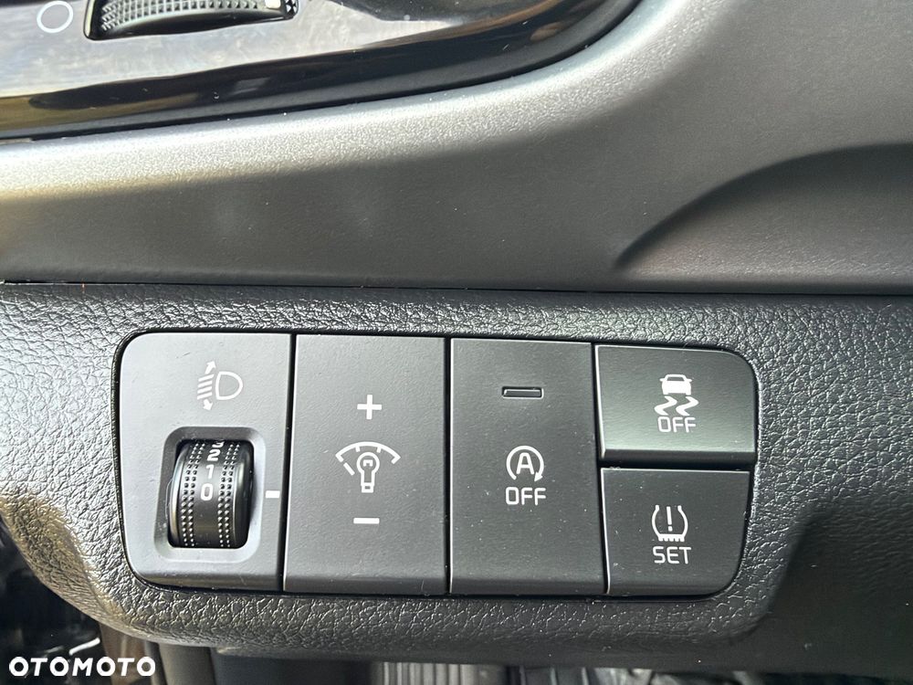 Kia Stonic - 17