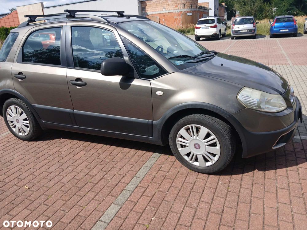Fiat Sedici - 1