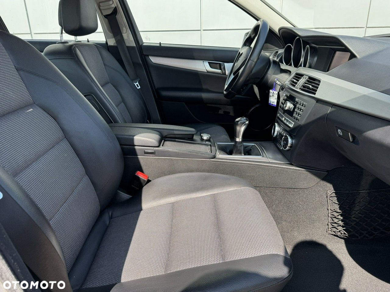 Mercedes-Benz Klasa C 180 BlueEFFICIENCY Avantgarde - 20