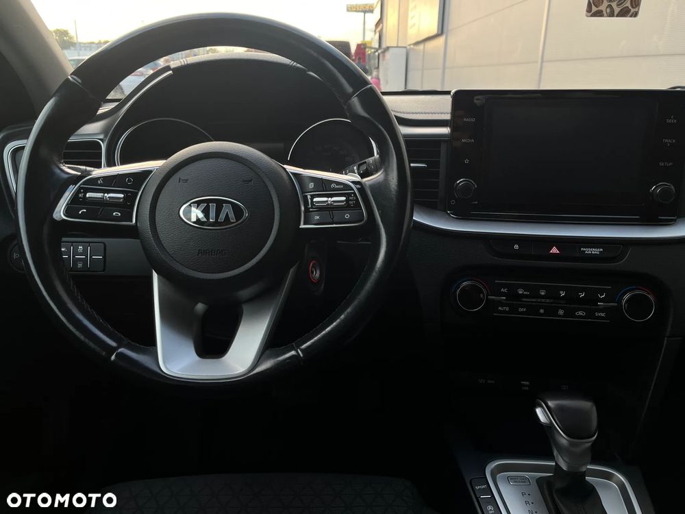 Kia XCeed 1.5 T-GDI M DCT - 7