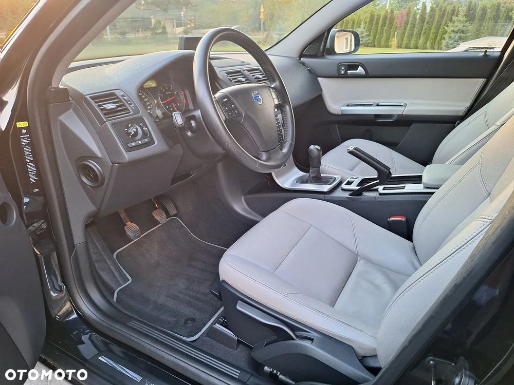 Volvo V50 1.8 Summum - 17
