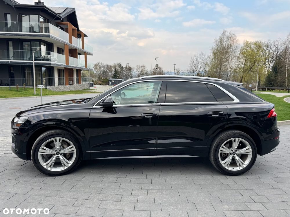Audi Q8 55 TFSI quattro tiptronic - 7