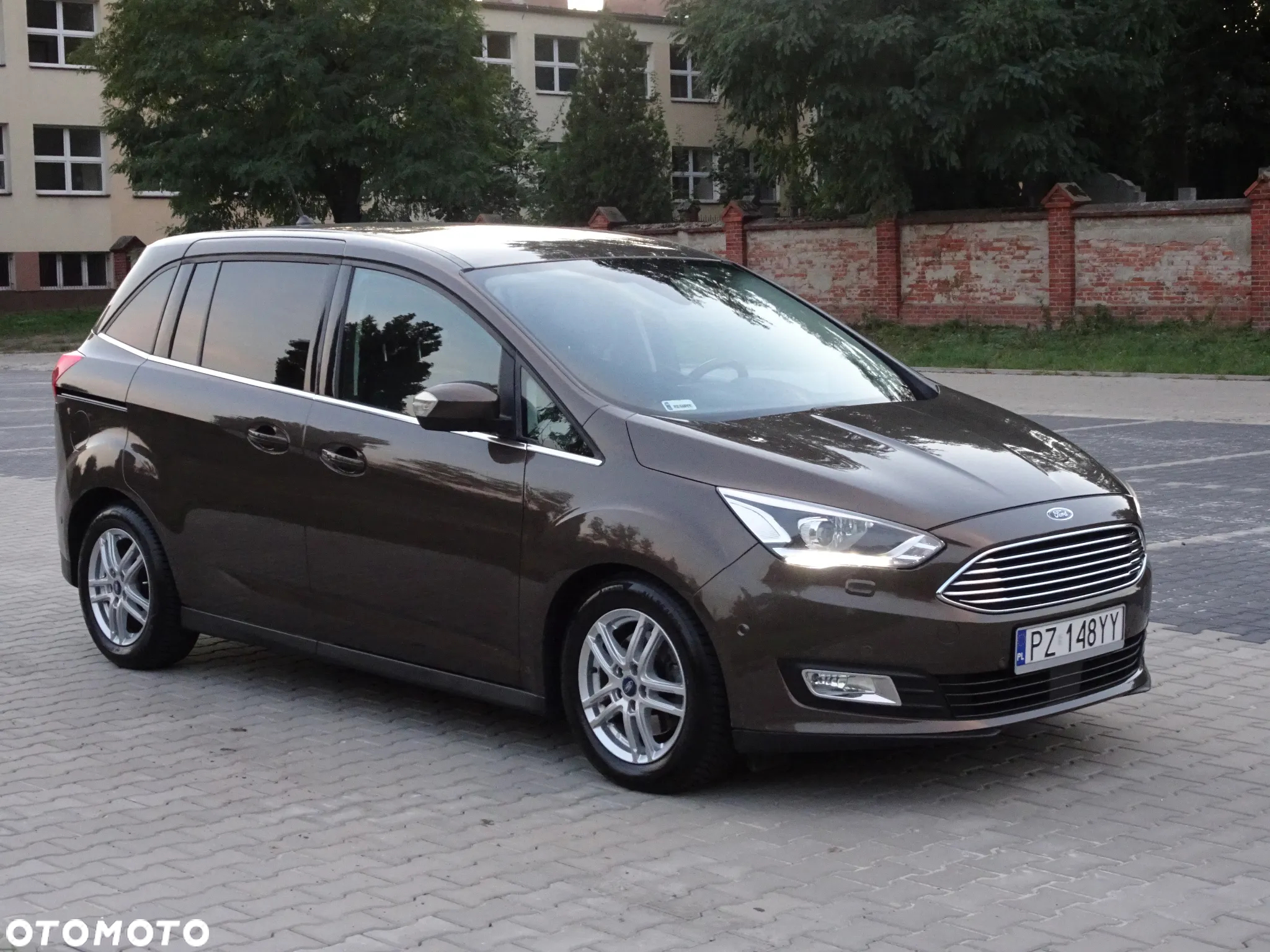 Ford Grand C-MAX 1.5 EcoBoost Start-Stopp-System Titanium - 3