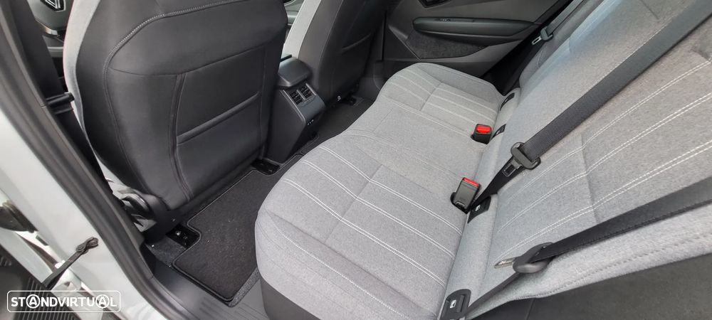 Renault Mégane E-Tech EV40 Evolution Autonomia Urbana - 25