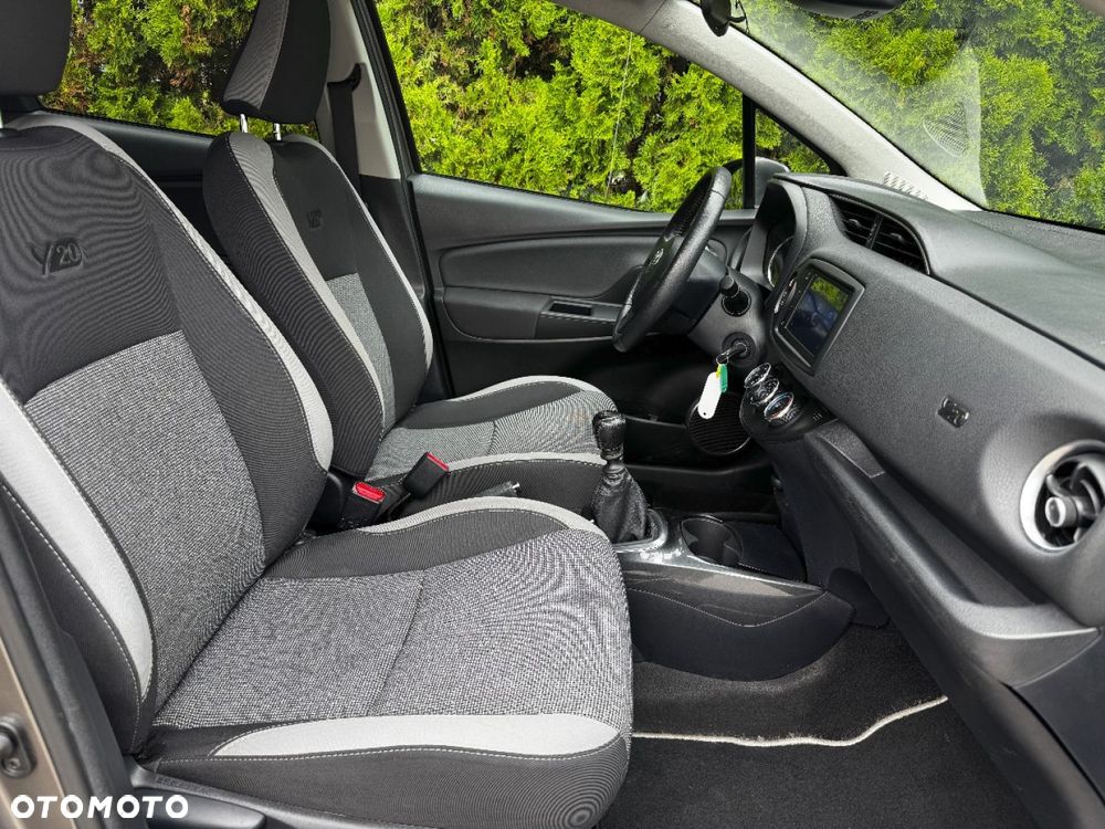 Toyota Yaris 1.5 20th Anniversary - 20