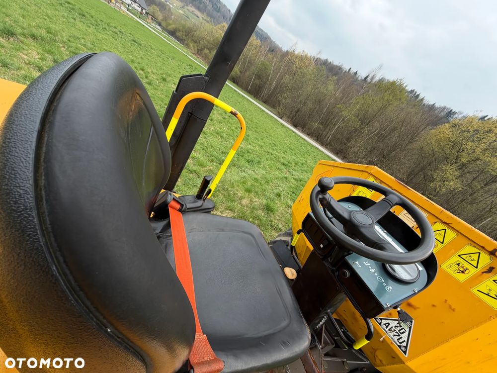 Terex Mecalac TA6s Wozidło wózek z Obrotową Kolebą. 6ton ładowność. 4x4. Silnik Perkins 80KM 4 cylindry. 1900 mtg. 2021 rok. Kamera z wielkim Ekranem! Jazda Rewers 3prędkości. Maszyna jak Nowa z Norweskiego Gospodarstwa! Ani deka luzów i wycieków! Hydrostatic. Pełny Oryginał. Hamulce brzytwa. Serwisy w DEKRA. Maszyna Woziła lekkie ładunki. Praktycznie zerowe zużycie. Wielka Okazja. Wszystko w pełnym Oryginale. Opony Oryginał wszystkie z 2020roku. - 19