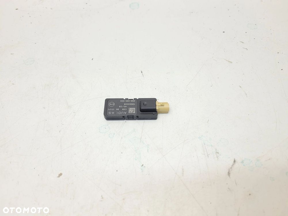ANTENA WZMACNIACZ ANTENOWY AUDI Q3 Q4 Q3 8Y 4N0035500 - 1