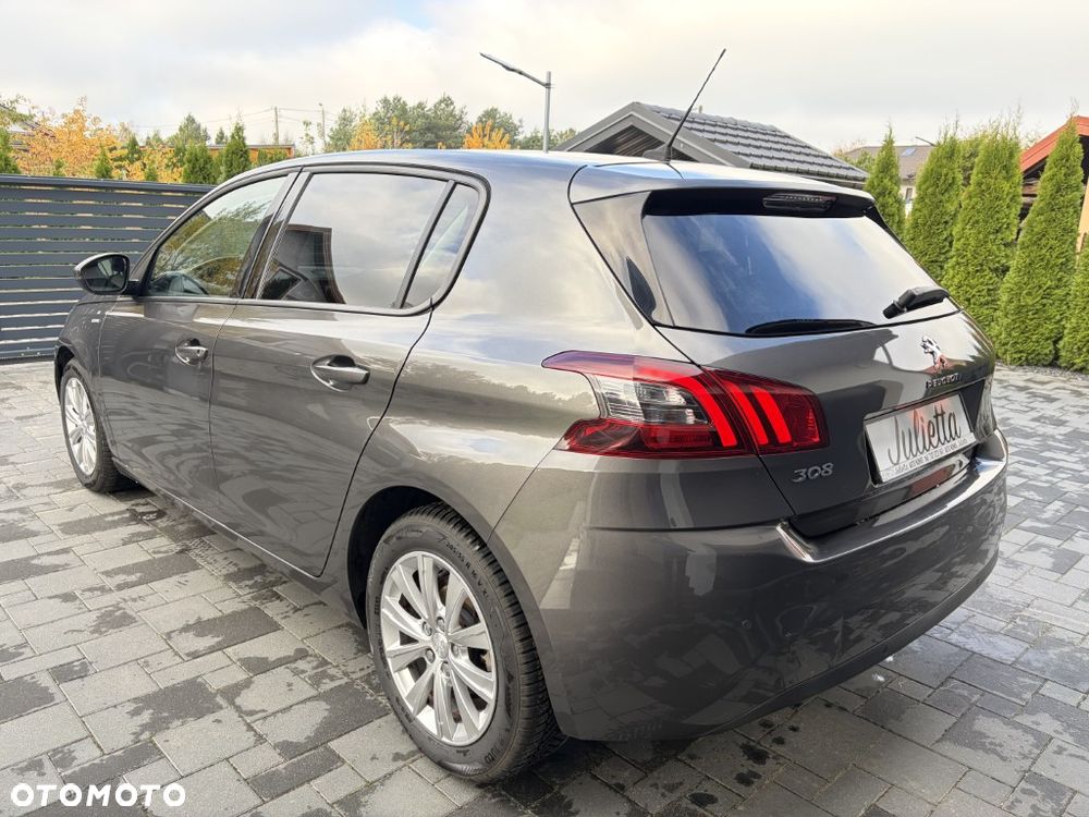 Peugeot 308 1.2 PureTech GPF Allure S&S - 5