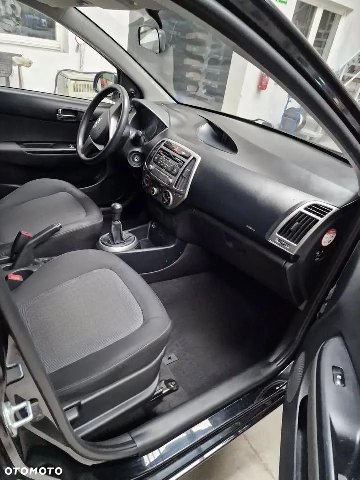 Hyundai i20 - 3
