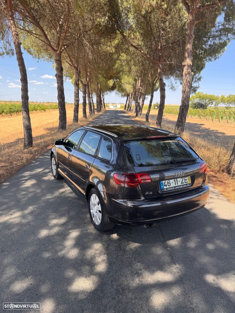 Audi A3 Sportback 2.0 TDi - 7