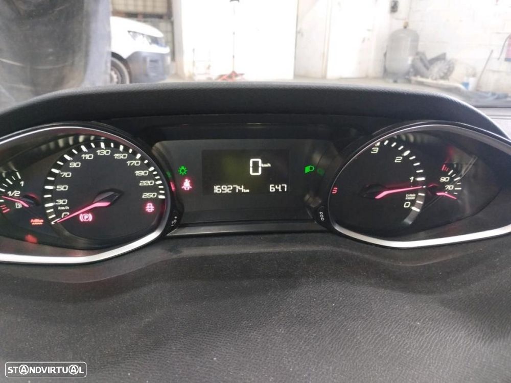 Peugeot 308 1.5 BlueHDi Business Line - 6