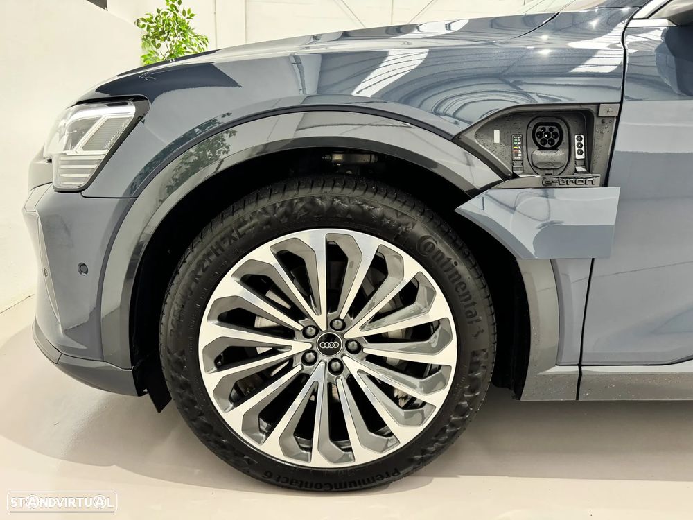Audi Q8 e-Tron Sportback 55 quattro Advanced - 7