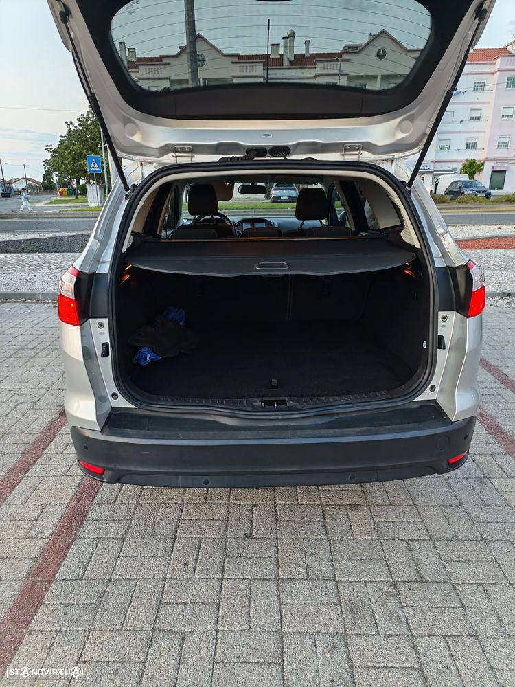 Ford Focus SW 1.6 TDCi Titanium - 8