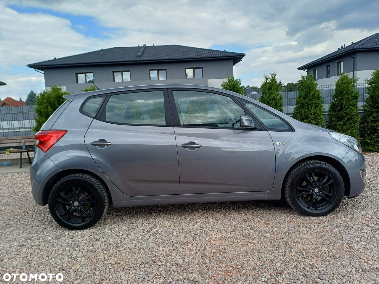 Hyundai ix20 1.4 CRDi Comfort blue - 13