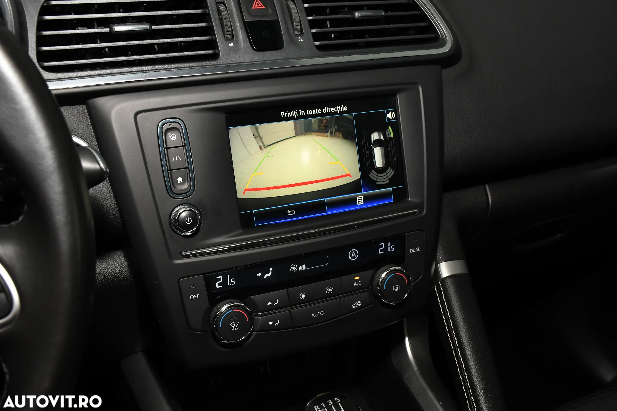 Renault Kadjar Energy dCi 130 Bose Edition - 16