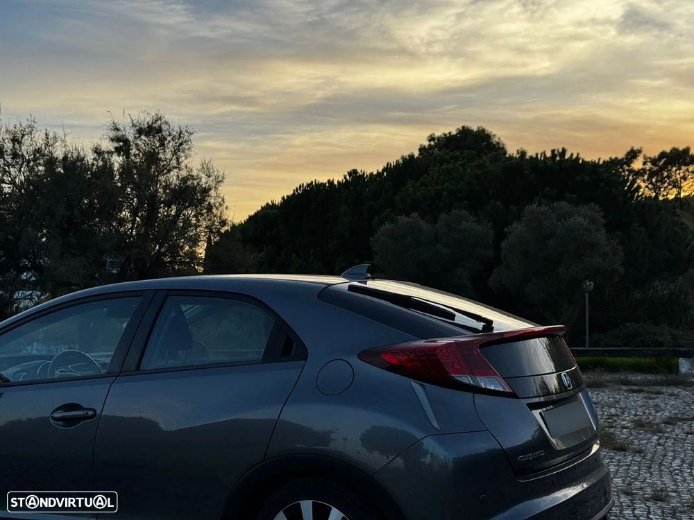 Honda Civic 1.6 i-DTEC Comfort - 17