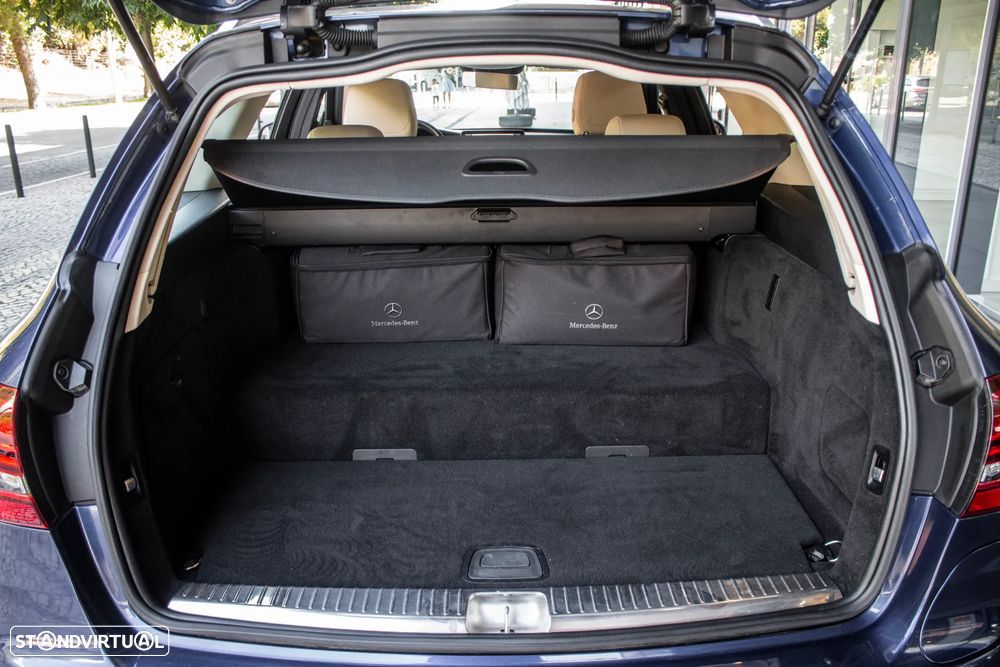 Mercedes-Benz C 300 de Avantgarde - 27
