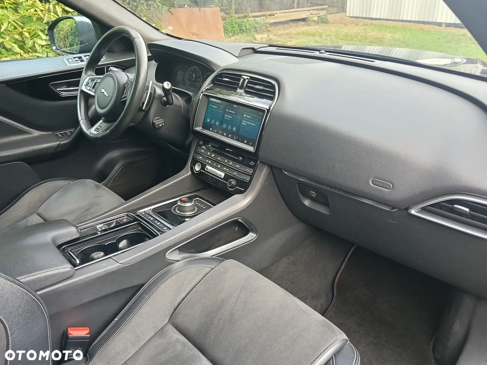 Jaguar F-Pace 3.0 TDV6 AWD 300 Sport - 5