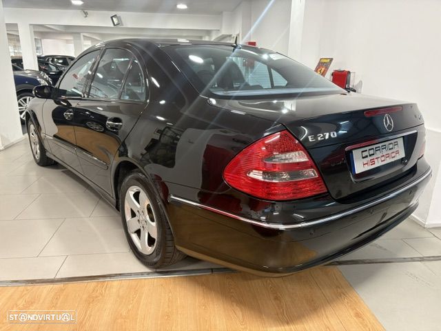 Mercedes-Benz E 270 - 5