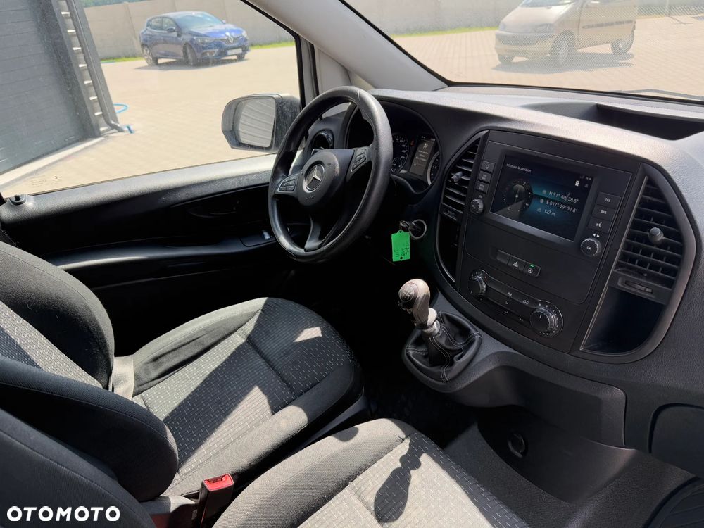 Mercedes-Benz VITO - 11