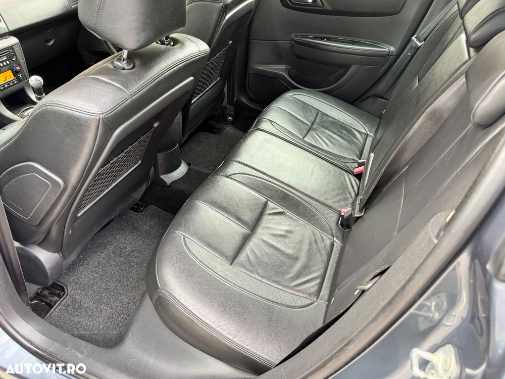Citroën C4 1.6 HDI 16V SX - 9