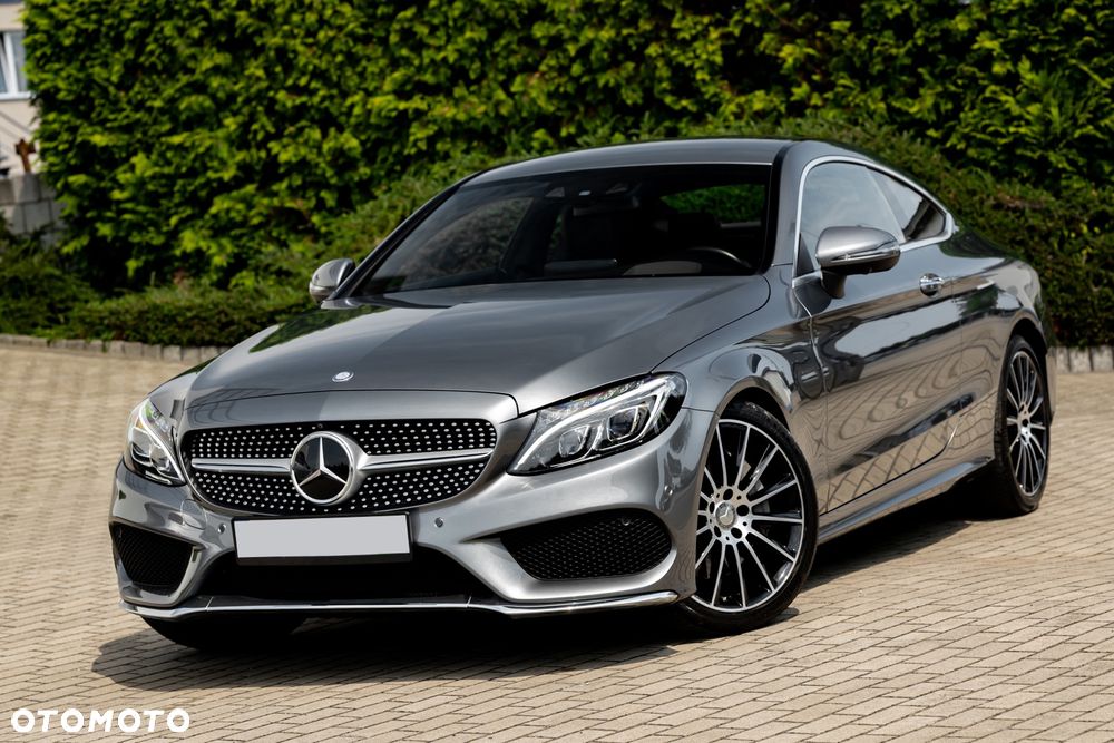 Mercedes-Benz Klasa C 300 9G-TRONIC AMG Line - 7