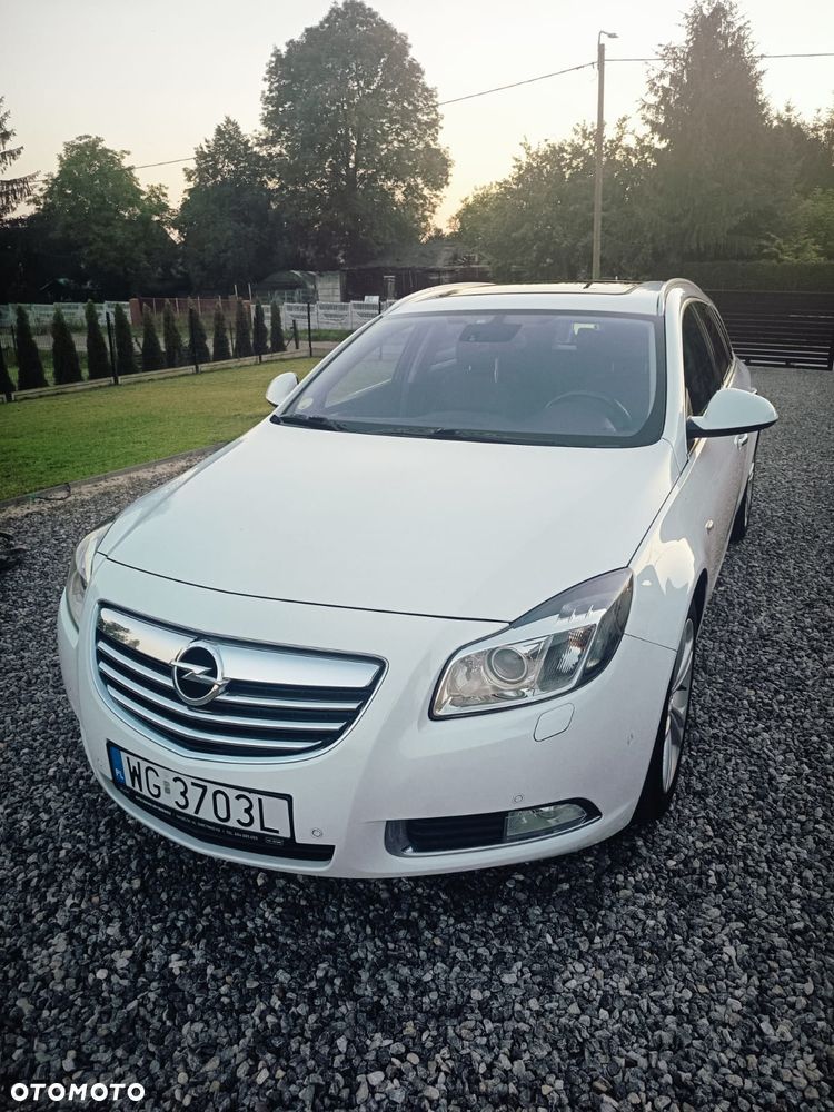 Opel Insignia - 1