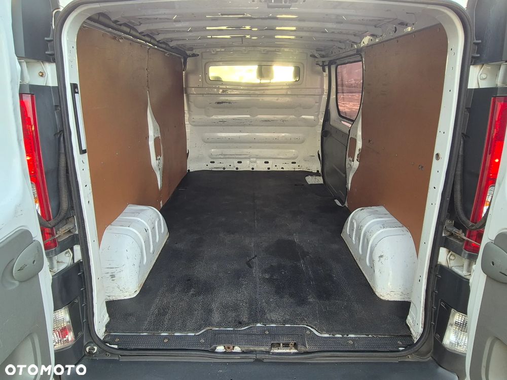 Opel VIVARO - 17