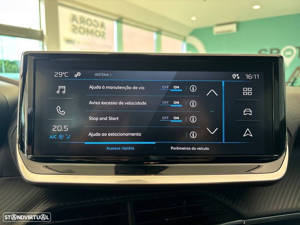 Peugeot 2008 1.2 PureTech Style - 15