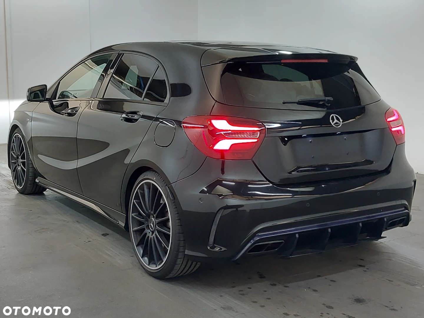 Mercedes-Benz Klasa A AMG 45 4Matic AMG Speedshift 7G-DCT - 3
