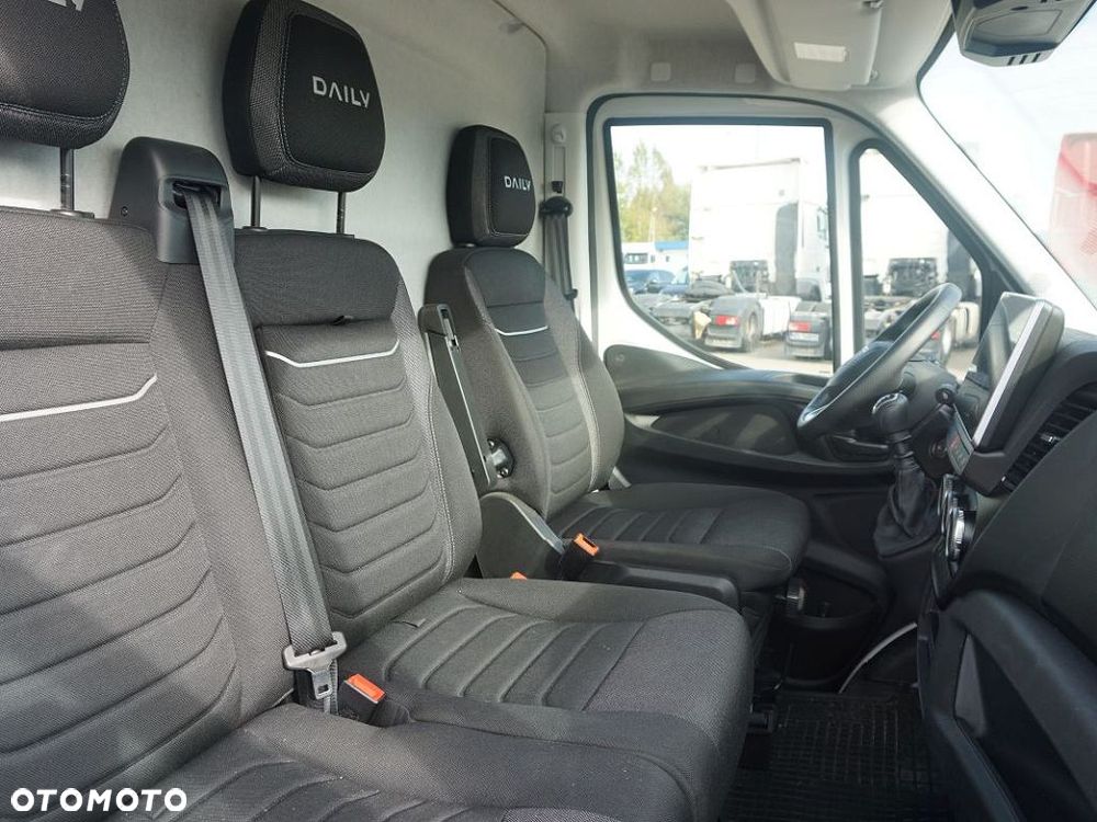 Iveco DAILY 35S18 - 10