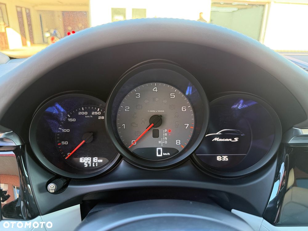 Porsche Macan - 5