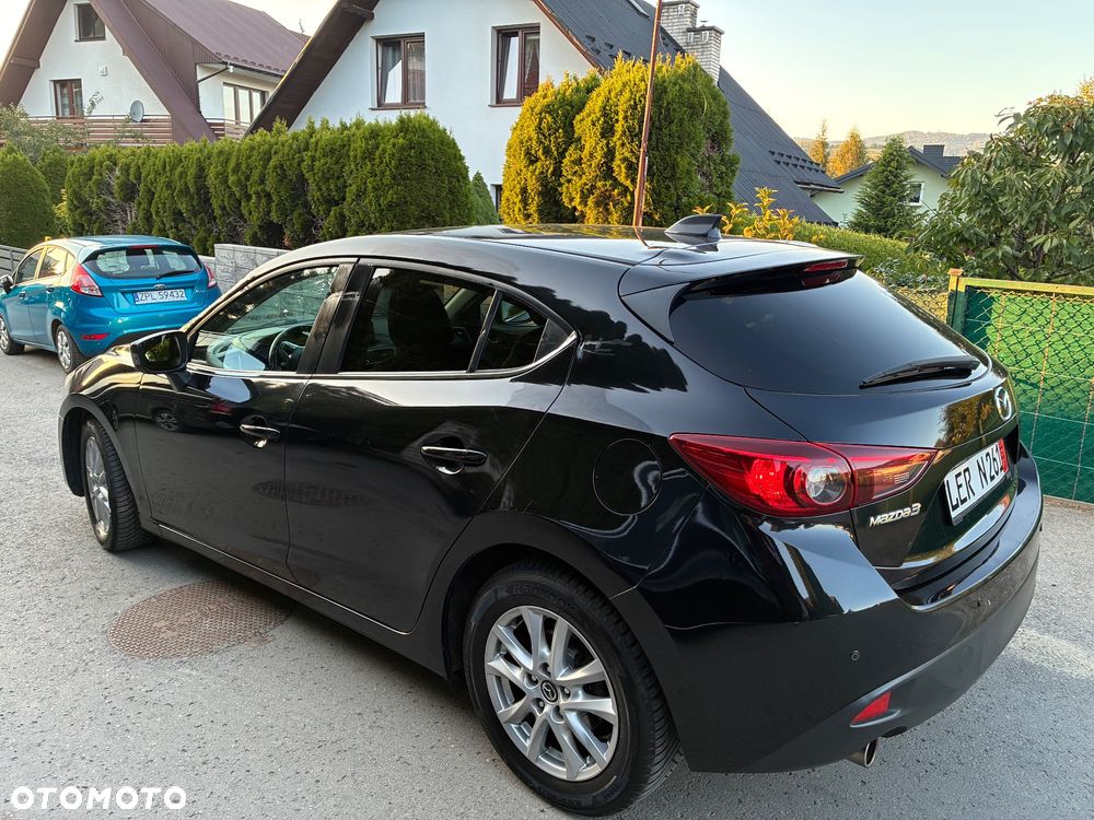 Mazda 3 - 4