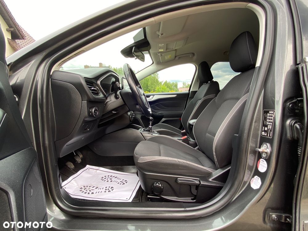 Ford Focus 1.5 EcoBlue Start-Stopp-System COOL&CONNECT - 22