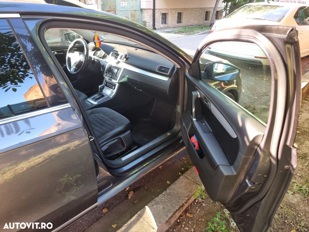 Volkswagen Passat 2.0 TDI Sportline DPF DSG - 14