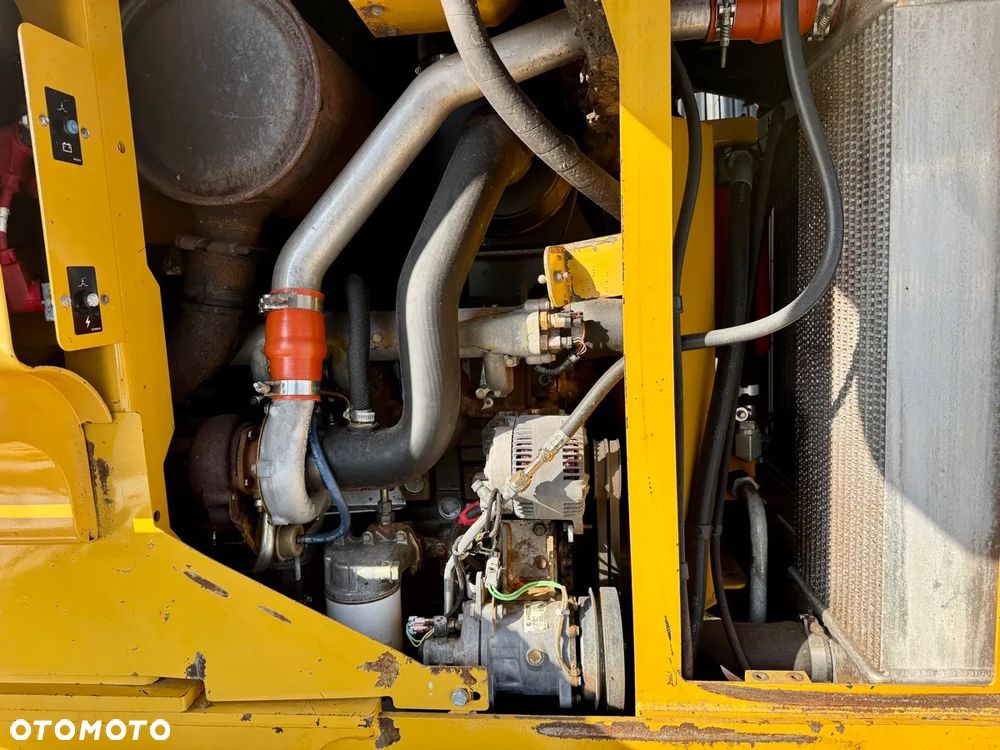 Caterpillar 924G - 9