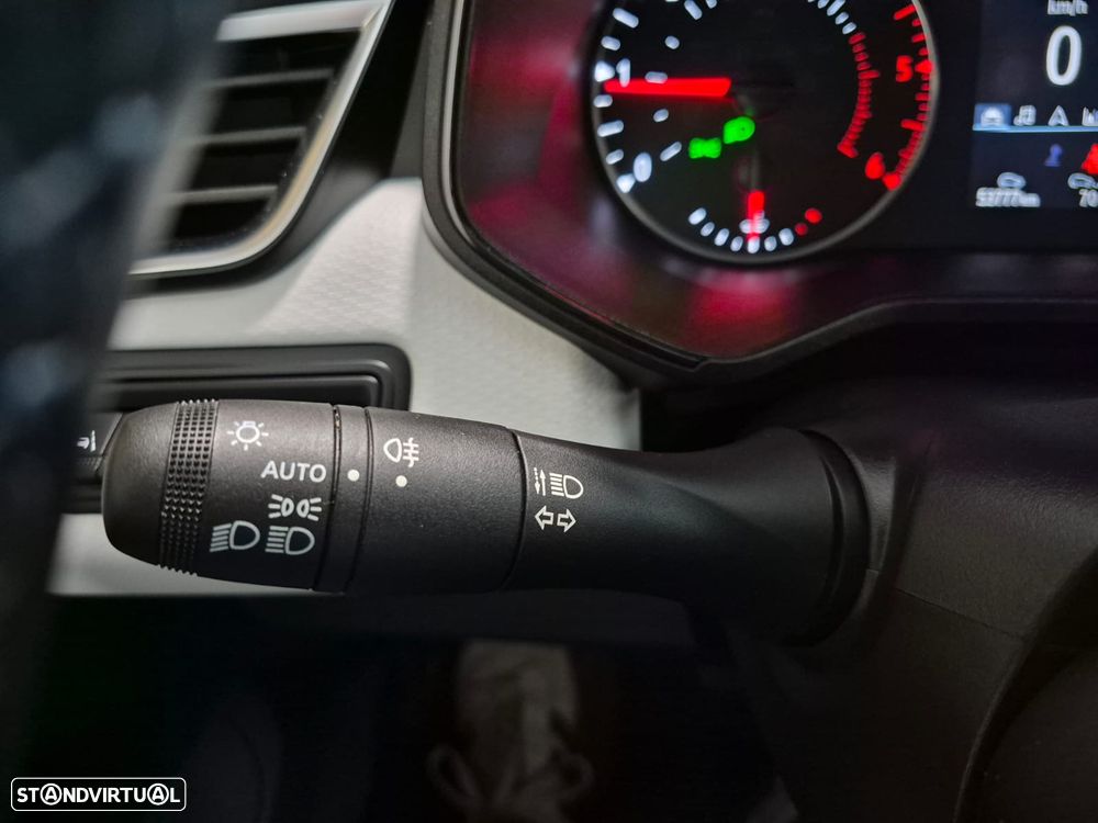 Renault Clio 1.5 Blue dCi Evolution - 10