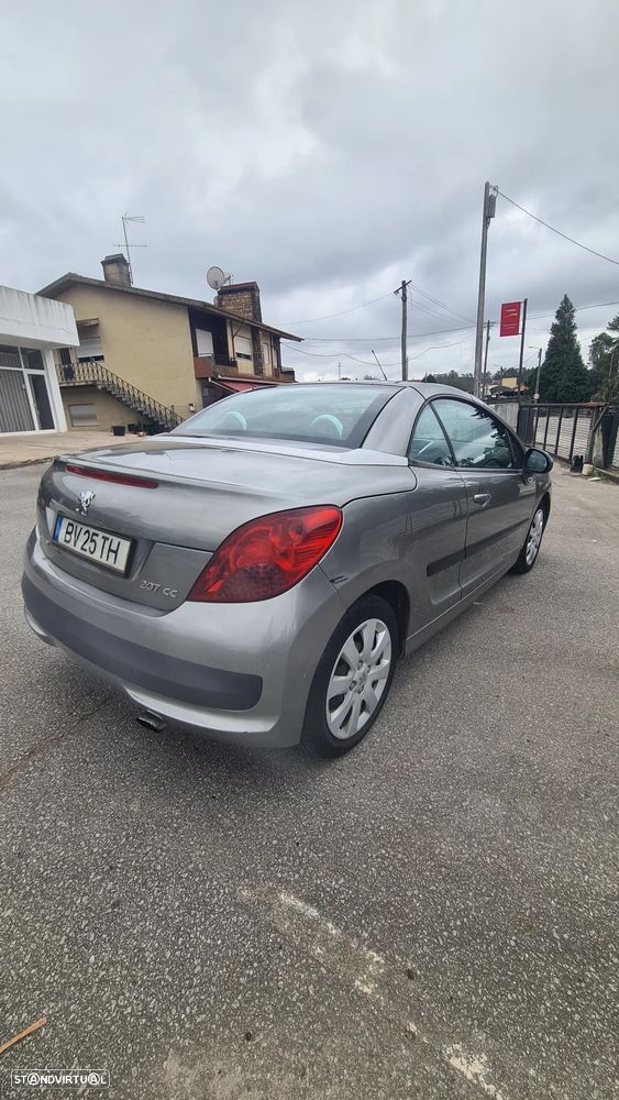 Peugeot 207 CC 1.6 HDi FAP - 4