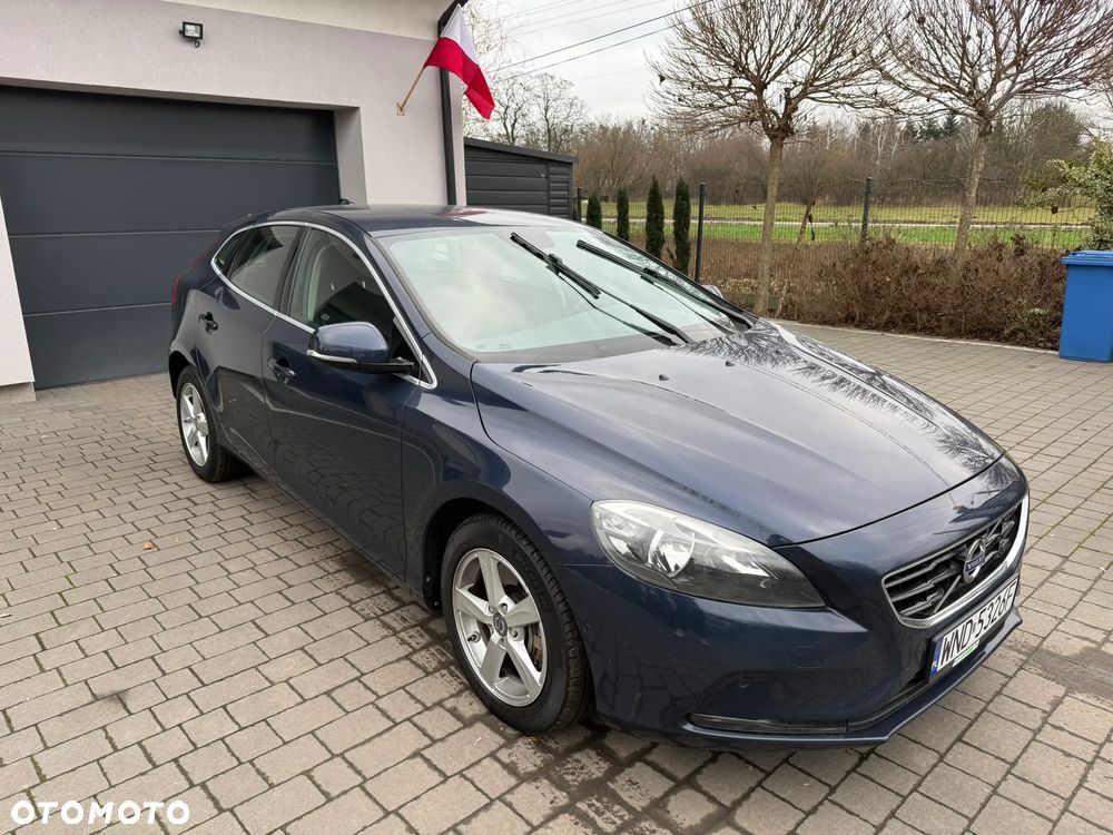 Volvo V40 D4 Drive-E Momentum - 10