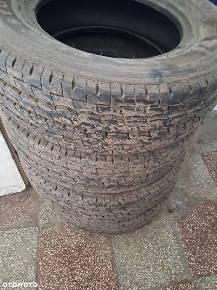 Opony 215 x 70 x 15C - 3