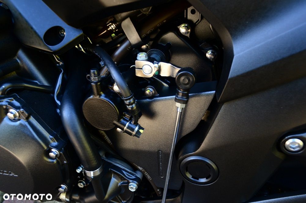 Honda CBF - 34