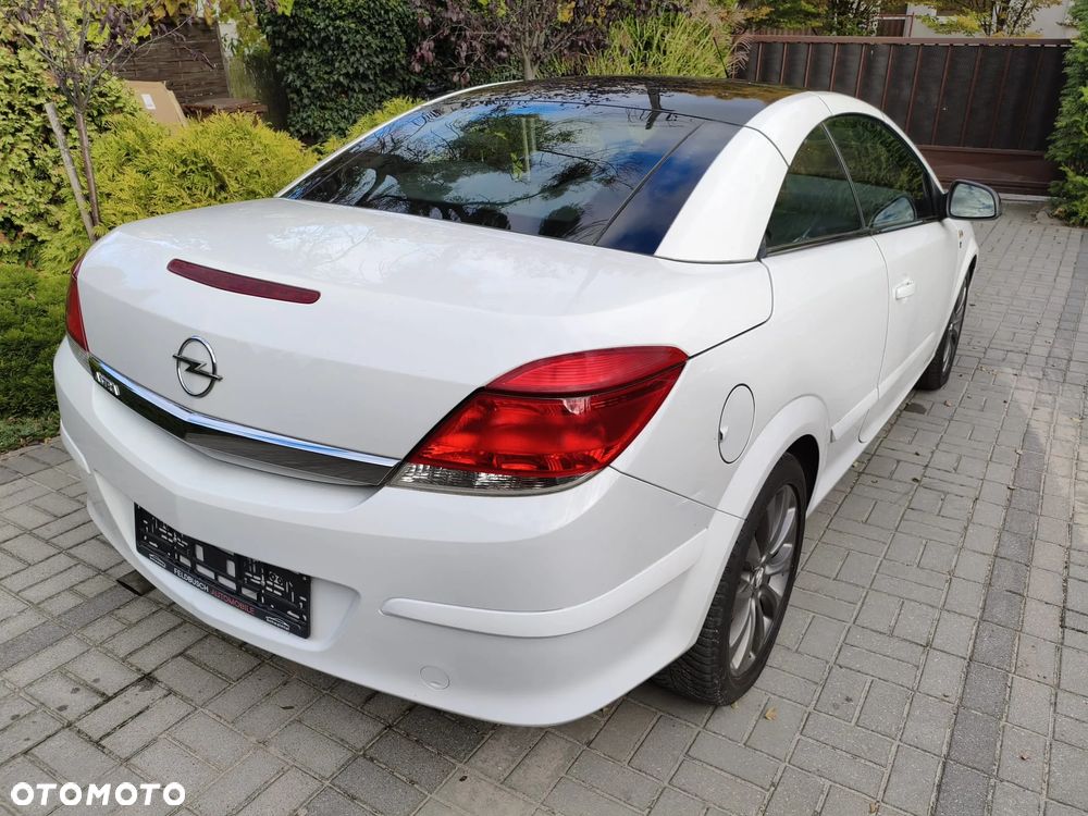 Opel Astra 1.8 Cosmo - 9