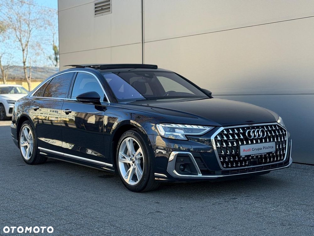 Audi A8 - 10