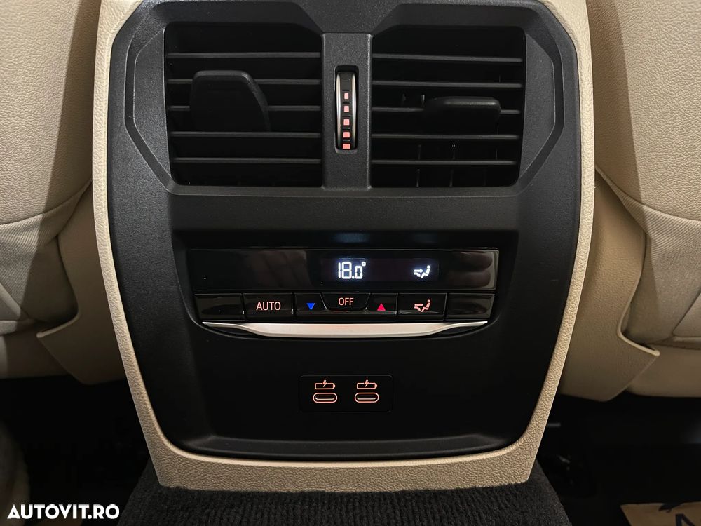 BMW Seria 3 320d xDrive AT MHEV - 12